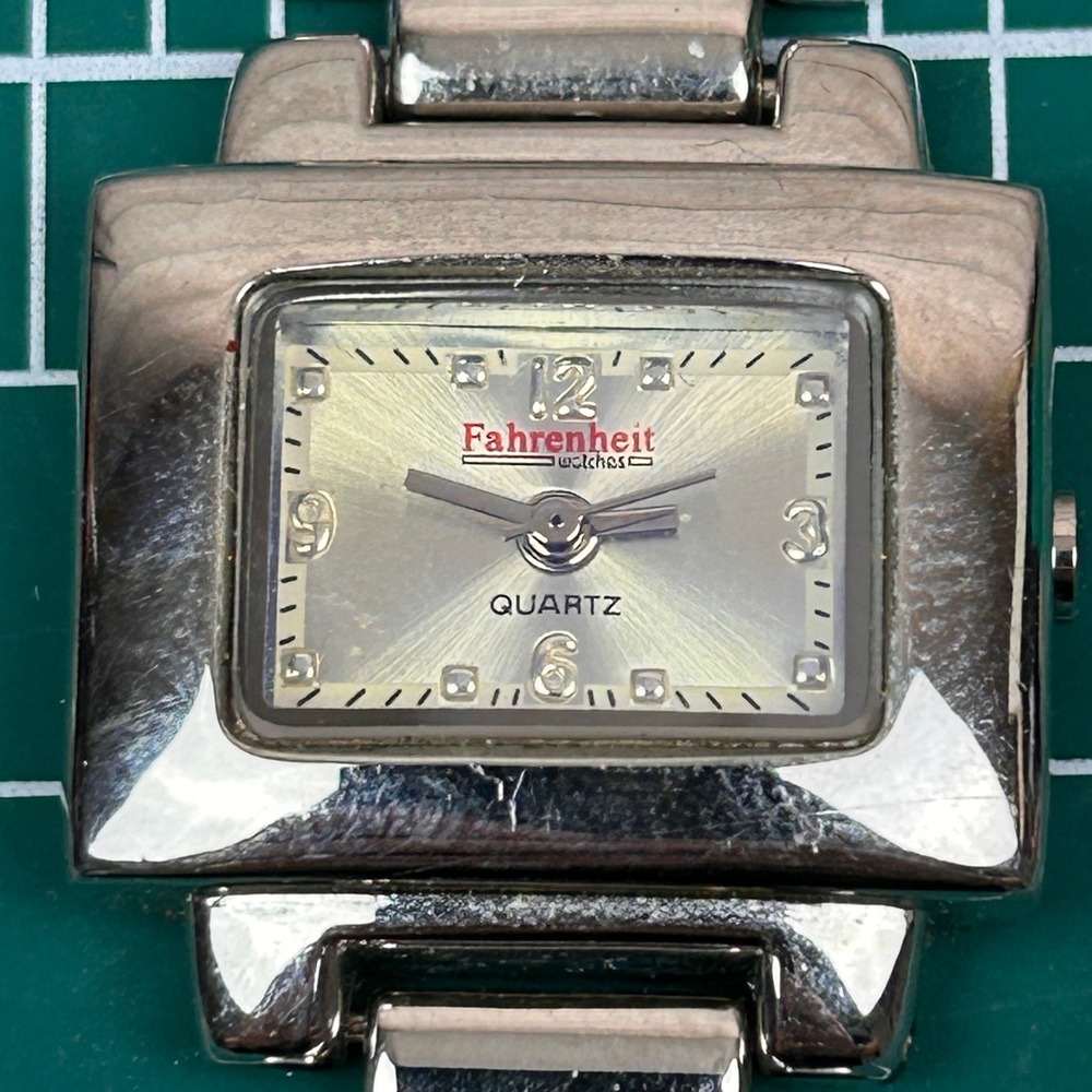 Fahrenheit Quartz Watch Silver Tone Square Face Metal‎ Band Japan Movt